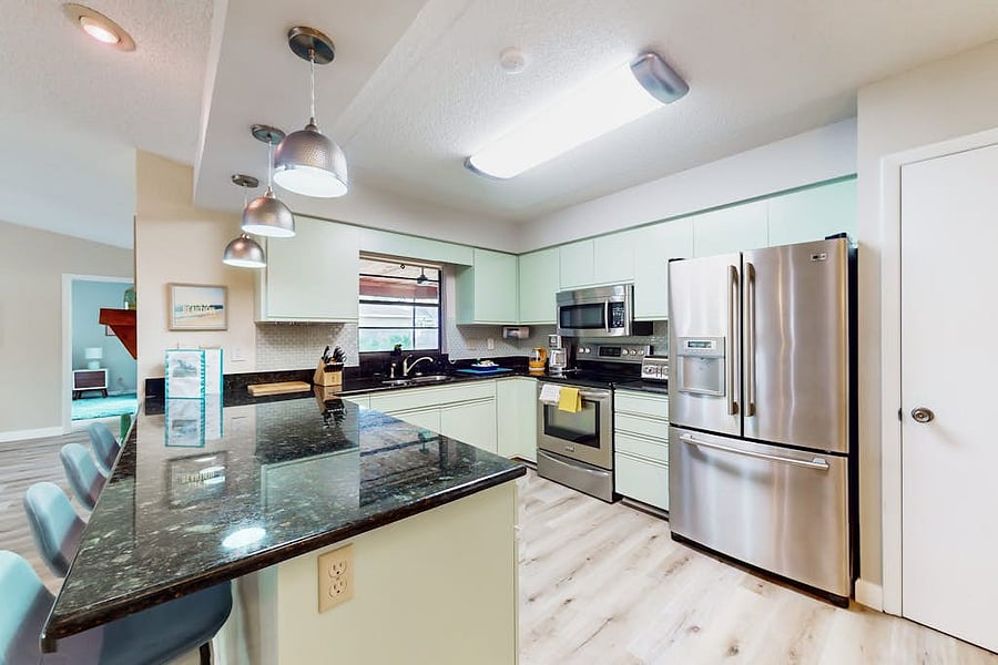 Furnished Finder property 1033313_1 photo 2