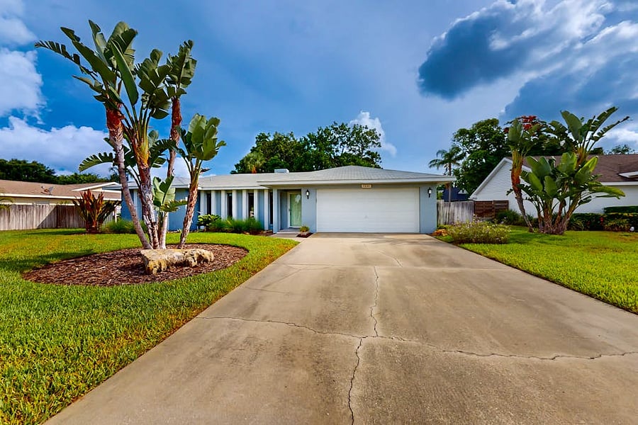 Furnished Finder property 1033313_1 photo 1