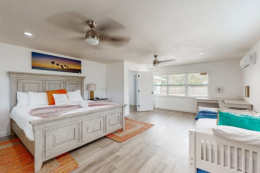 Furnished Finder property 1033324_1 photo 16