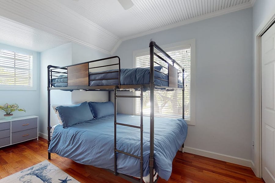Furnished Finder property 1033326_1 photo 27