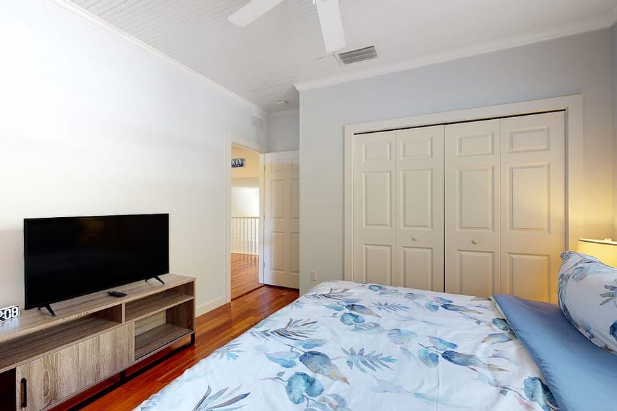 Furnished Finder property 1033326_1 photo 17