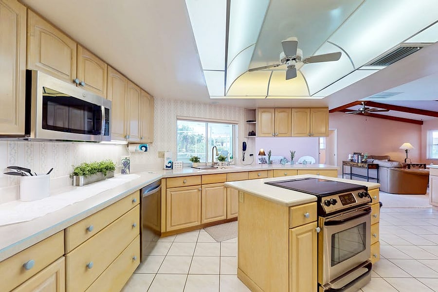 Furnished Finder property 1033327_1 photo 16