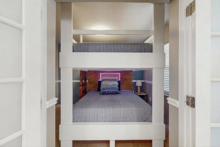 Furnished Finder property 1033342_1 photo 21