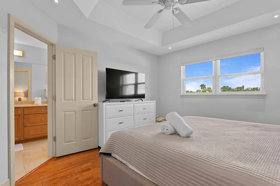 Furnished Finder property 1033352_1 photo 25