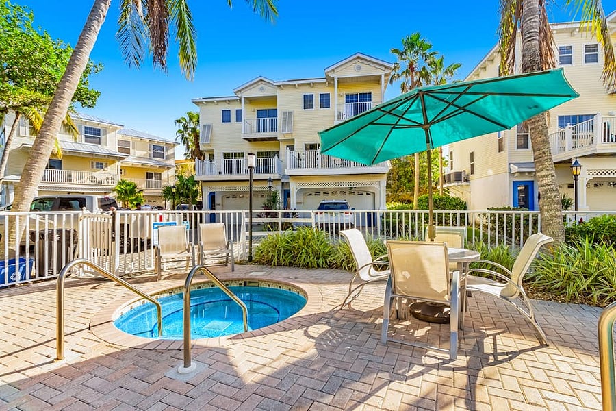 Furnished Finder property 1033354_1 photo 37