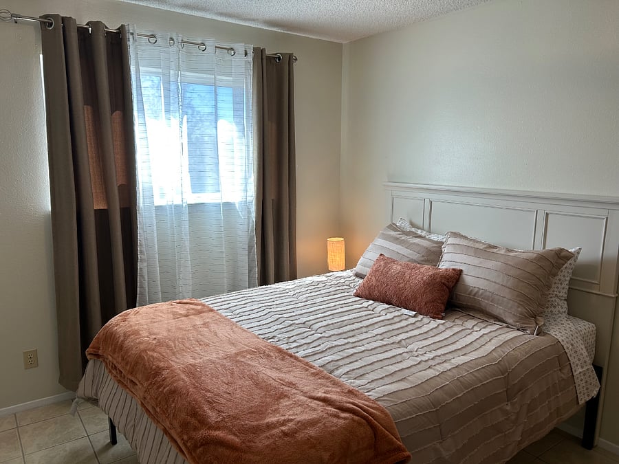 Furnished Finder property 1033366_1 photo 12