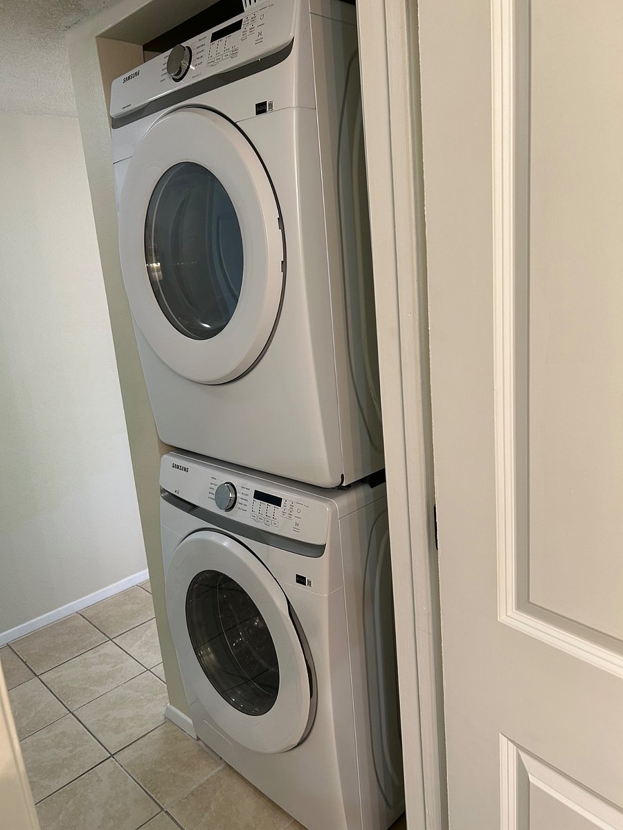 Furnished Finder property 1033366_1 photo 14