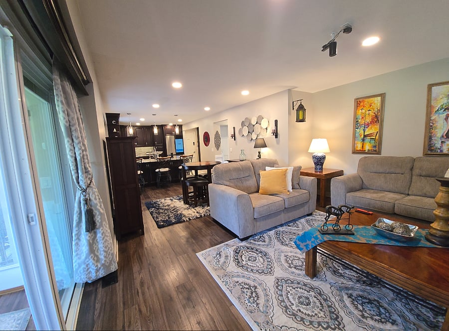 Living/ family room