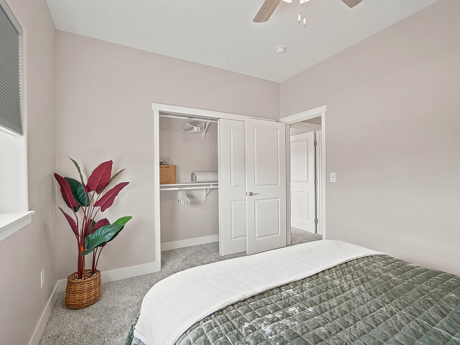 Furnished Finder property 1033386_1 photo 25