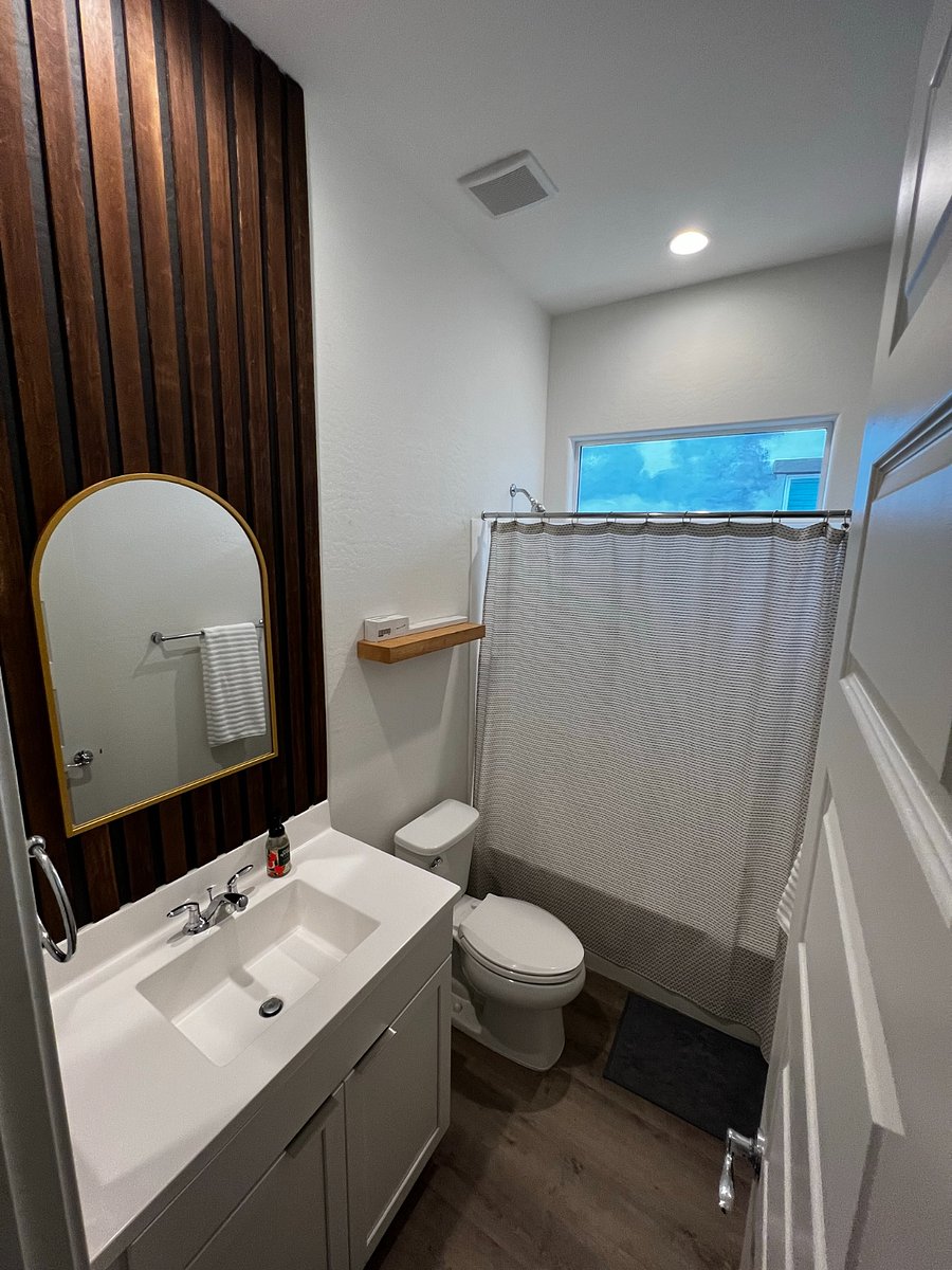 Furnished Finder property 1033398_1 photo 3