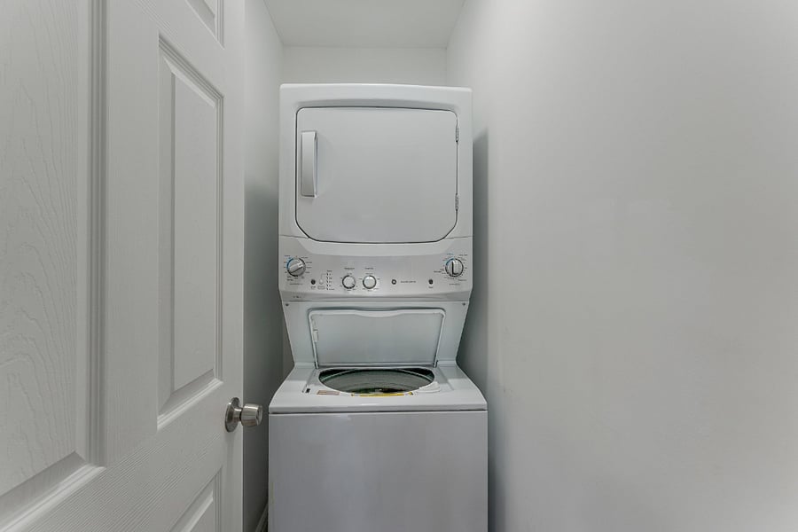 Furnished Finder property 1033435_1 photo 15