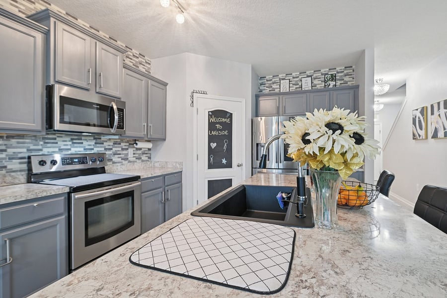 Furnished Finder property 1033439_1 photo 25