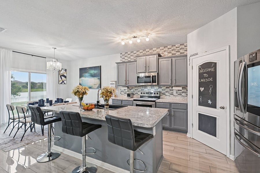 Furnished Finder property 1033439_1 photo 26