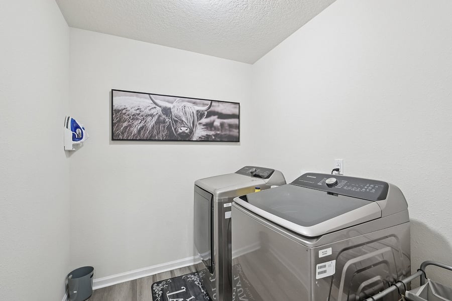 Furnished Finder property 1033439_1 photo 28