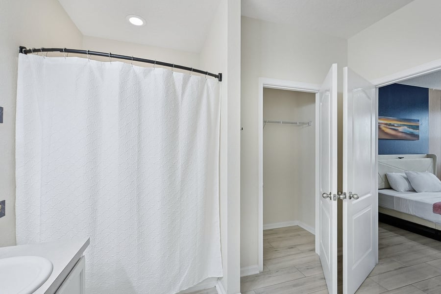 Furnished Finder property 1033439_1 photo 35