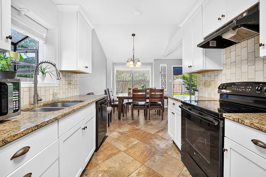 Furnished Finder property 1033489_1 photo 3