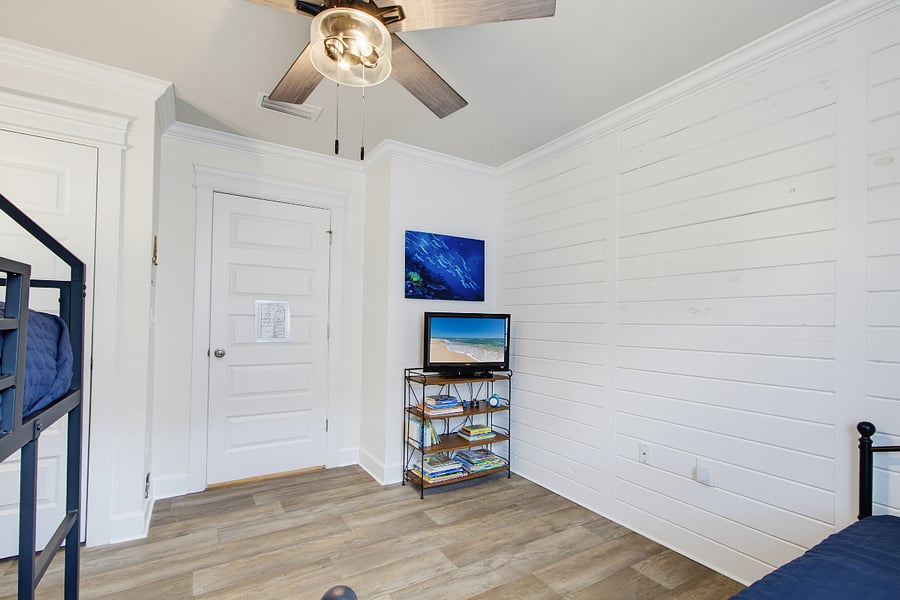 Furnished Finder property 1033492_1 photo 36