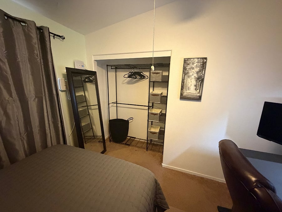 Furnished Finder property 1033504_1 photo 3