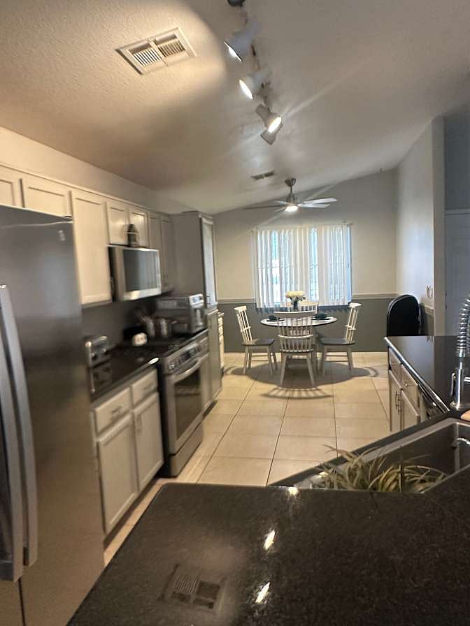 Furnished Finder property 1033504_1 photo 9