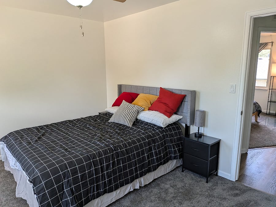 Furnished Finder property 1033511_1 photo 15