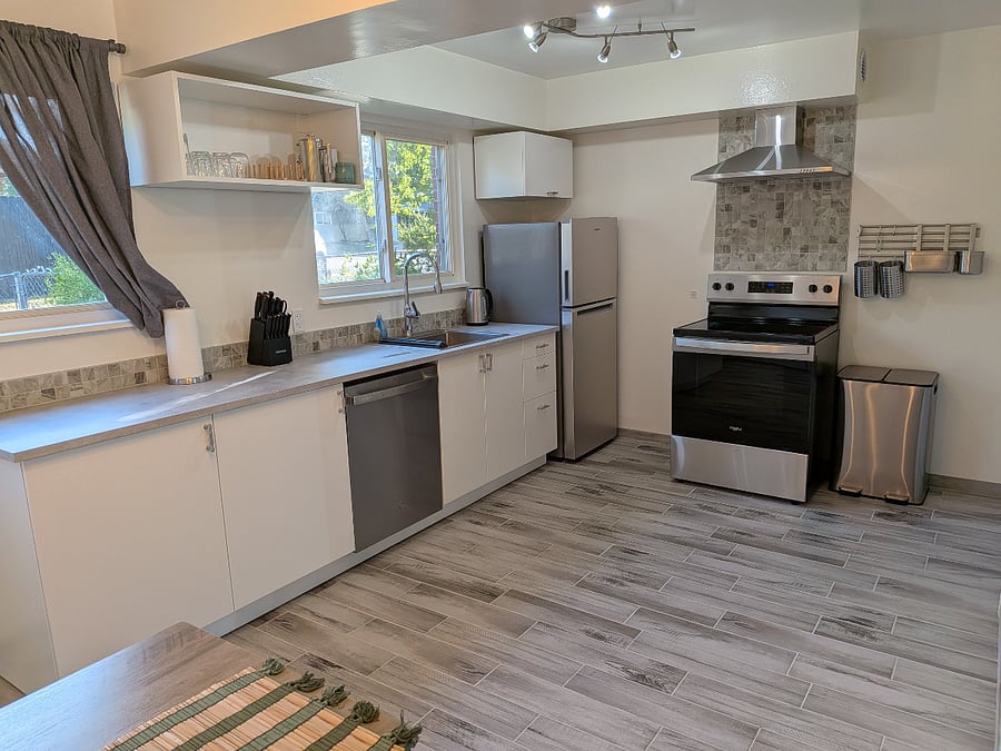 Furnished Finder property 1033511_1 photo 4