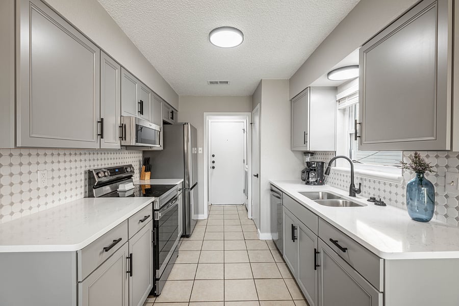 Furnished Finder property 1033518_1 photo 3