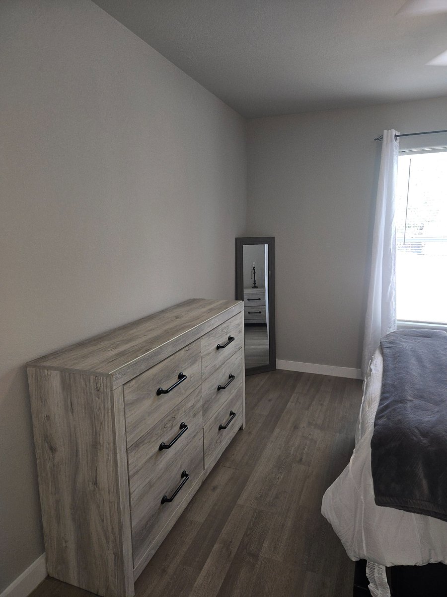 Furnished Finder property 1033527_1 photo 2