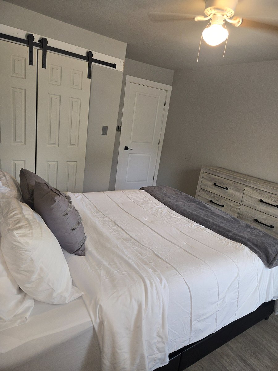 Furnished Finder property 1033527_1 photo 4