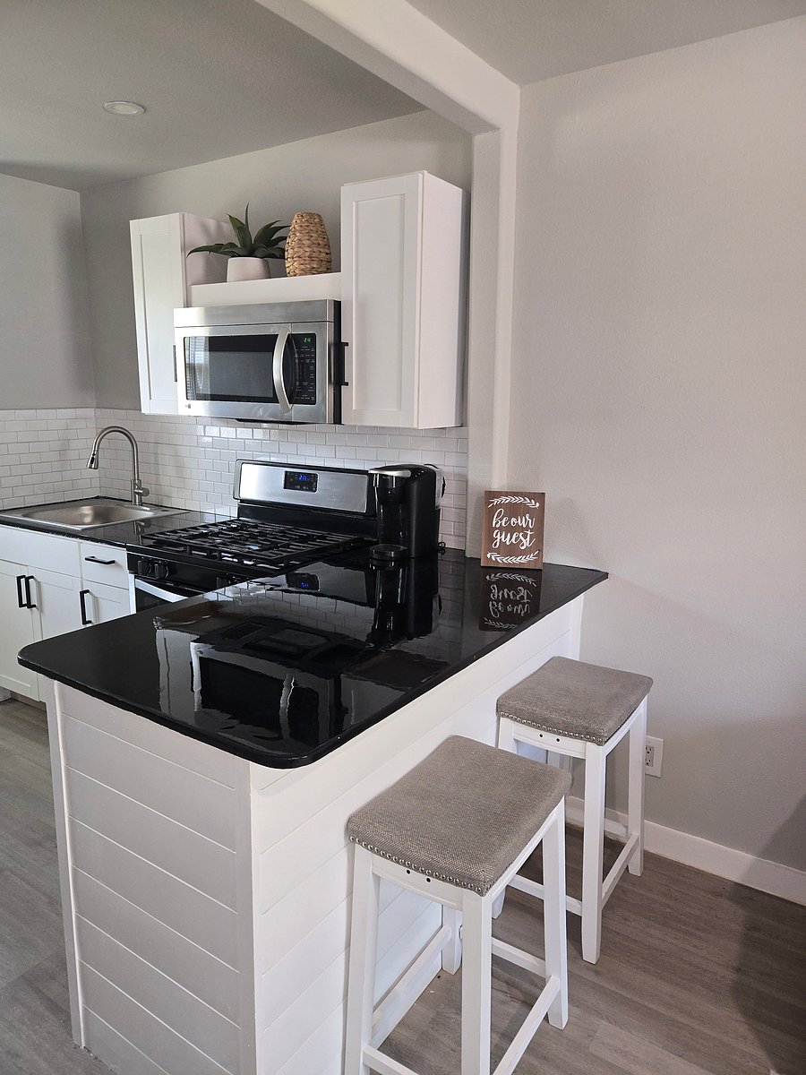 Furnished Finder property 1033527_1 photo 11