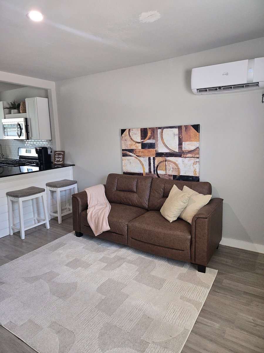 Furnished Finder property 1033527_1 photo 1