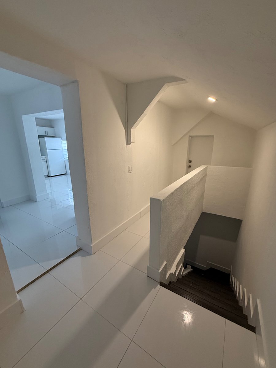 Furnished Finder property 1033529_1 photo 6