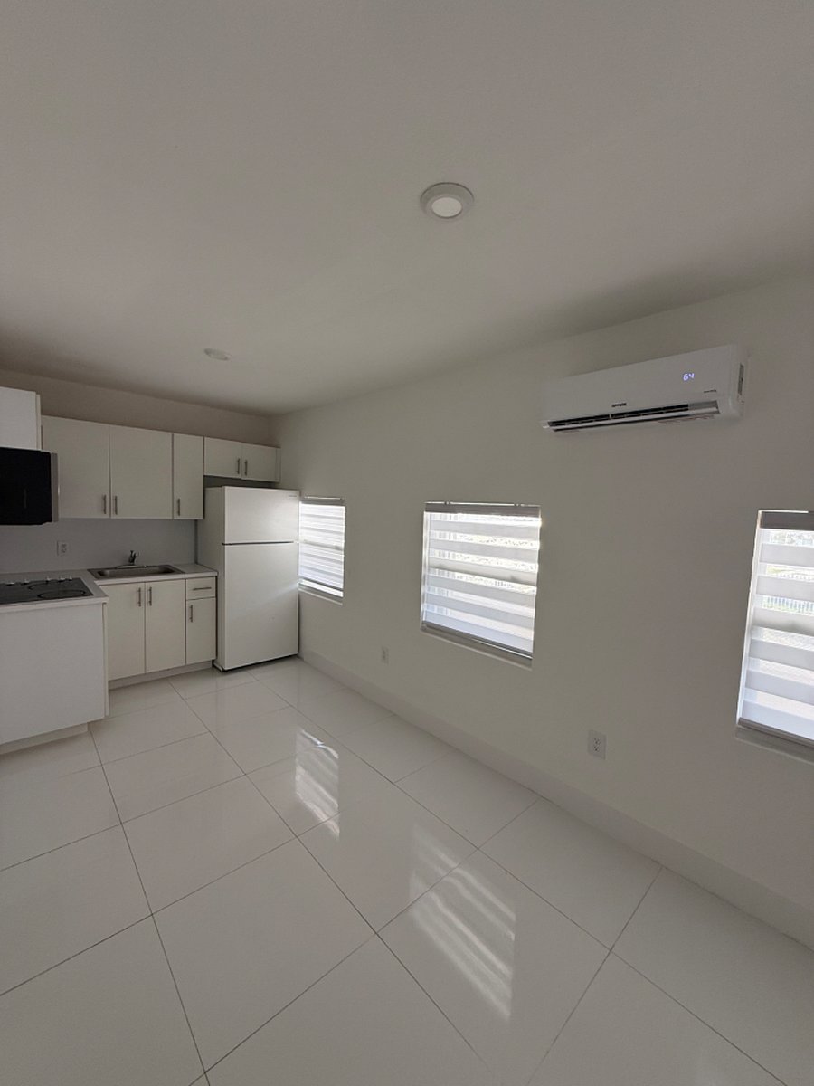 Furnished Finder property 1033529_1 photo 13