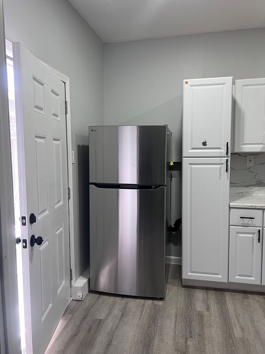 Furnished Finder property 1033548_1 photo 2