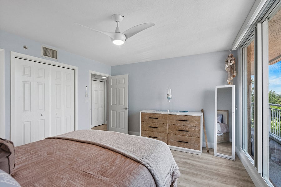 Furnished Finder property 1033570_1 photo 25