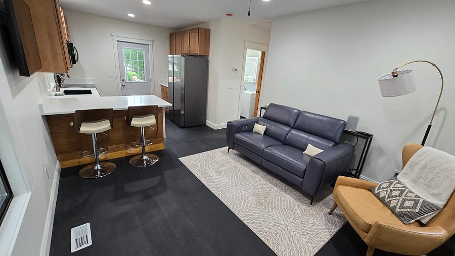 Furnished Finder property 1033585_1 photo 8