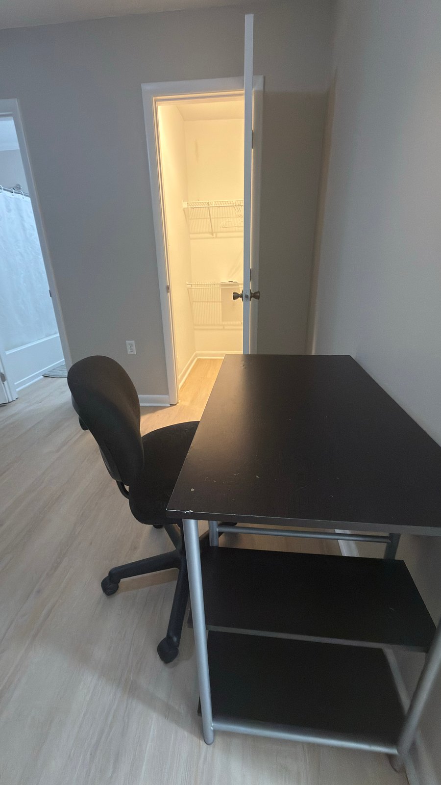 Furnished Finder property 1033587_1 photo 23
