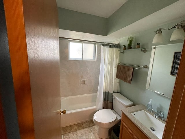 Full Bath