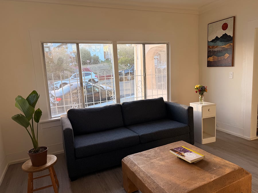 Furnished Finder property 1033602_1 photo 1