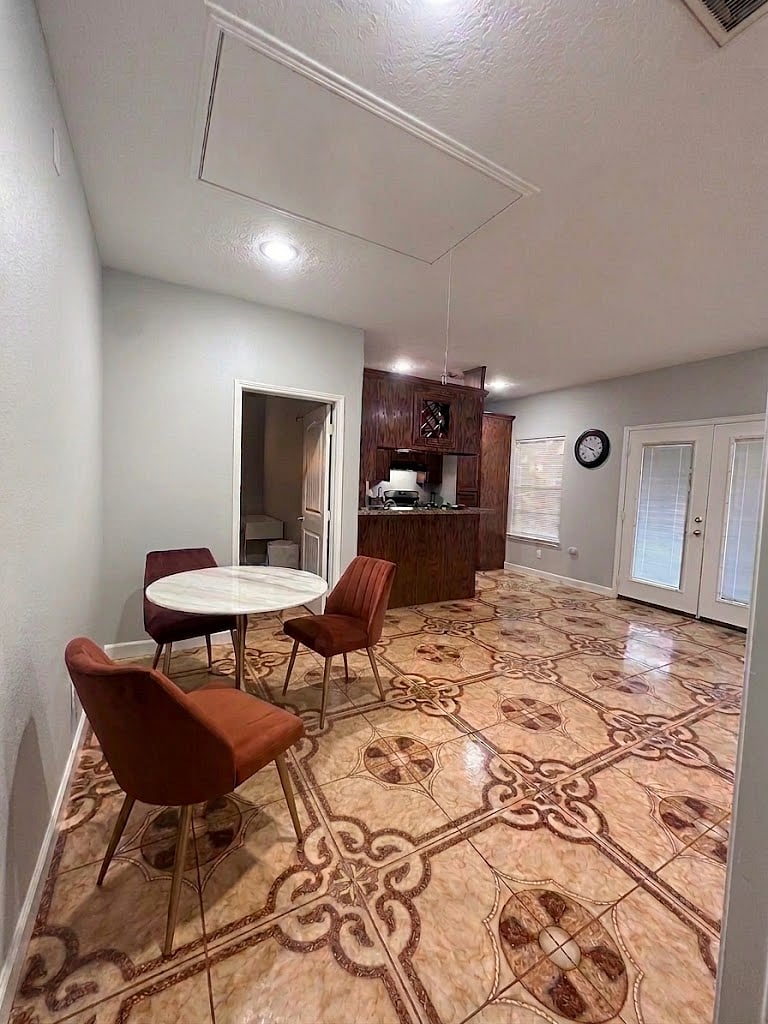 Furnished Finder property 1033610_1 photo 10