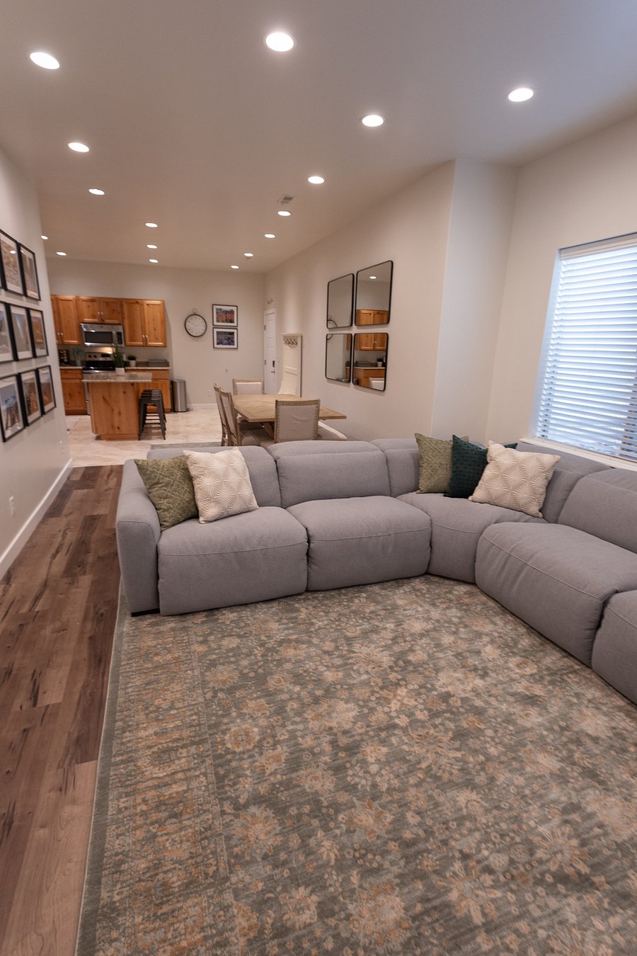 Furnished Finder property 1033656_1 photo 4