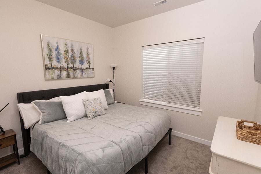 Furnished Finder property 1033656_1 photo 9