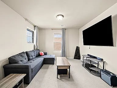 Furnished Finder property 1033667_1 photo 15