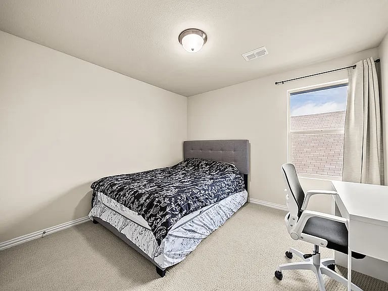 Furnished Finder property 1033667_1 photo 18
