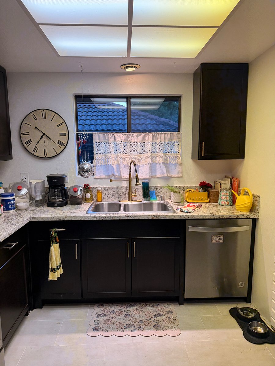Crockpot, rice cooker in appliance cabinet, access to all pots, pans, plates, etc