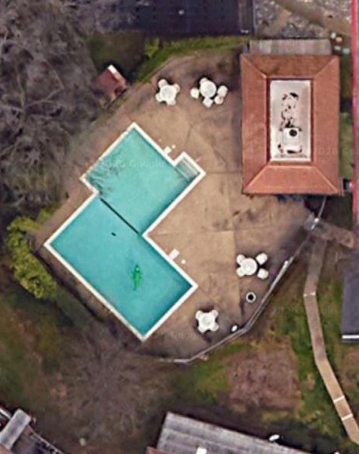 Pool open May 1- October 1
