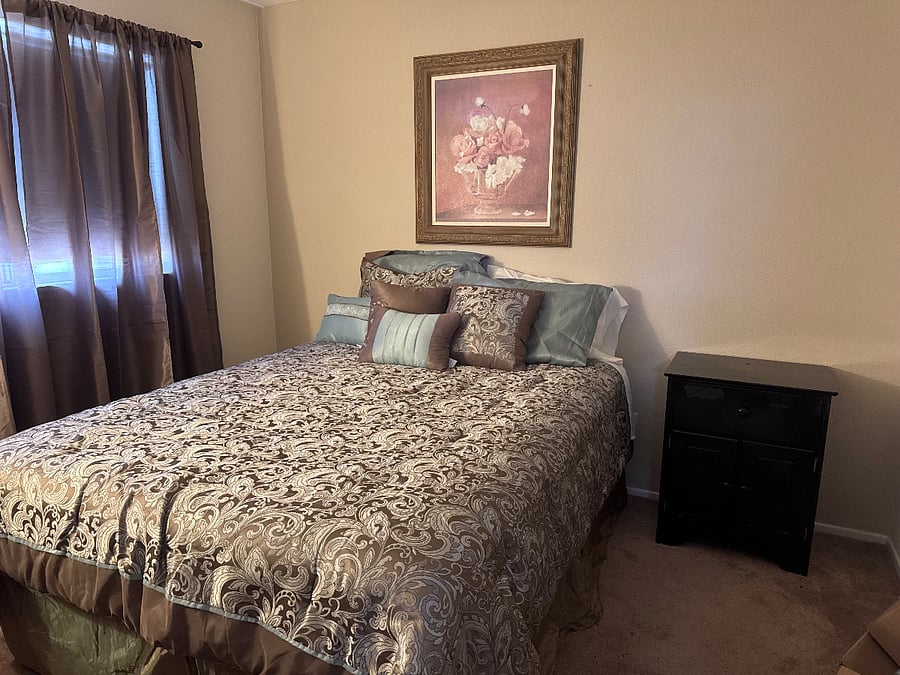 Furnished Finder property 1033673_1 photo 6