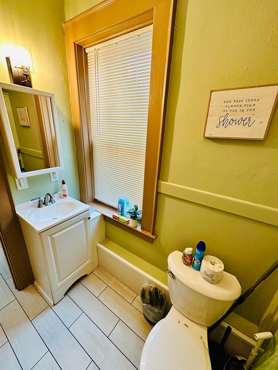 Furnished Finder property 1033677_1 photo 24