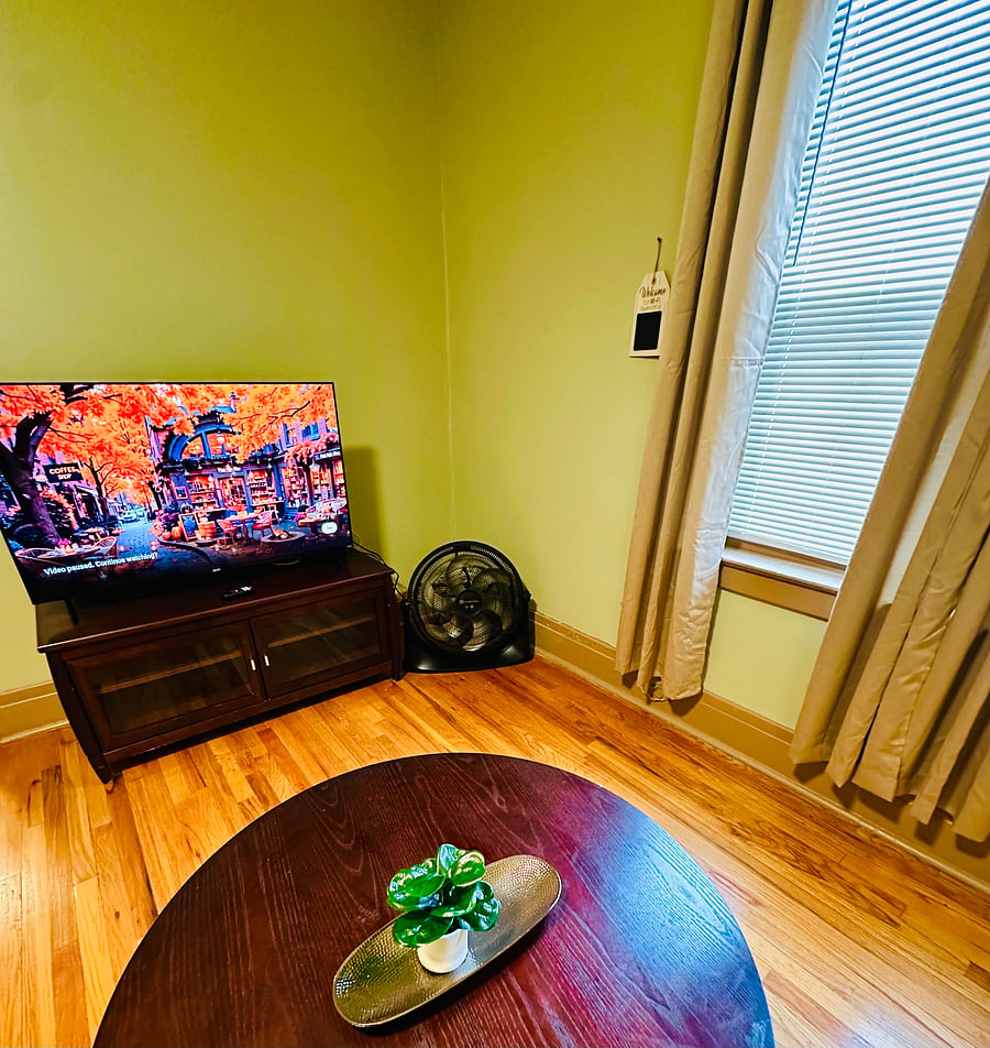 Furnished Finder property 1033677_1 photo 11