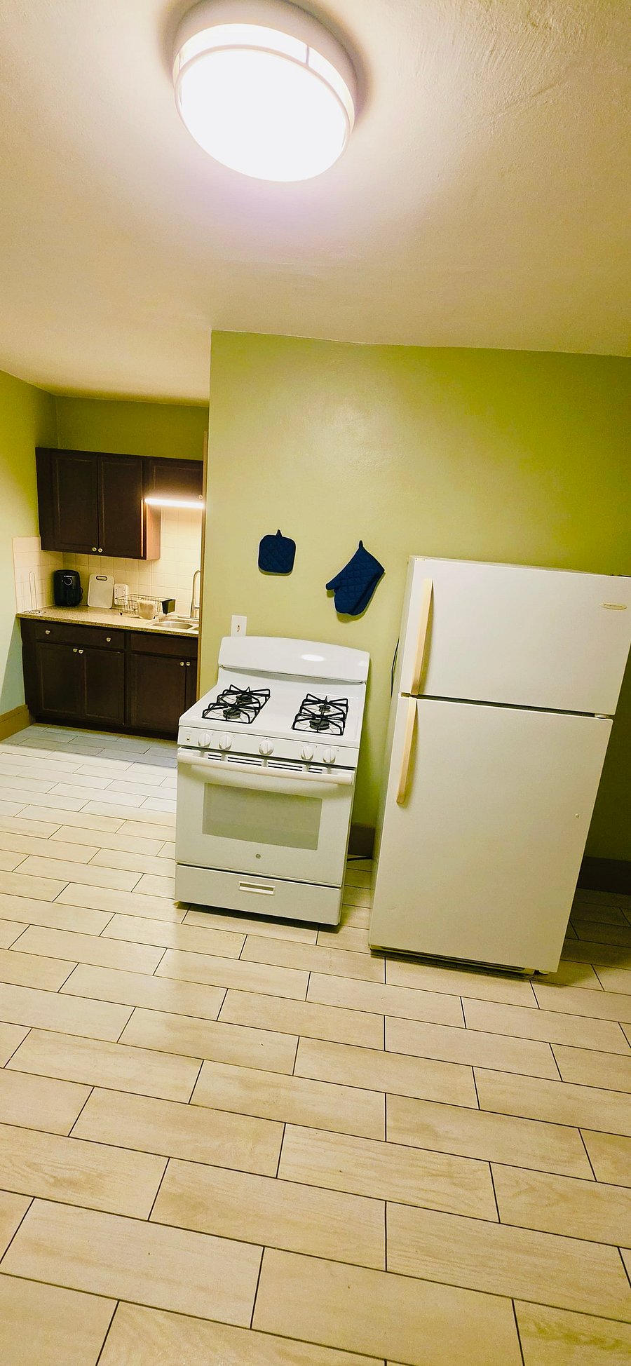 Furnished Finder property 1033677_1 photo 17