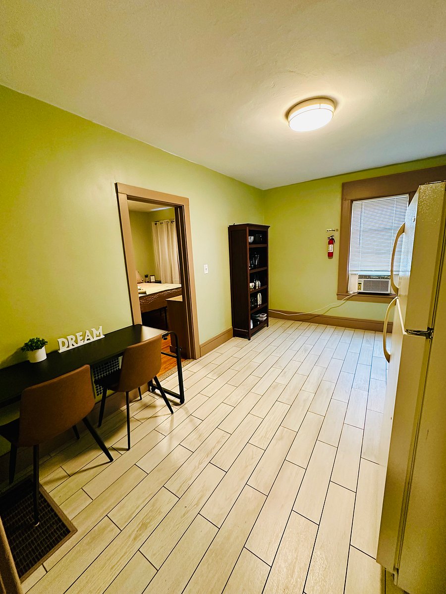 Furnished Finder property 1033677_1 photo 13